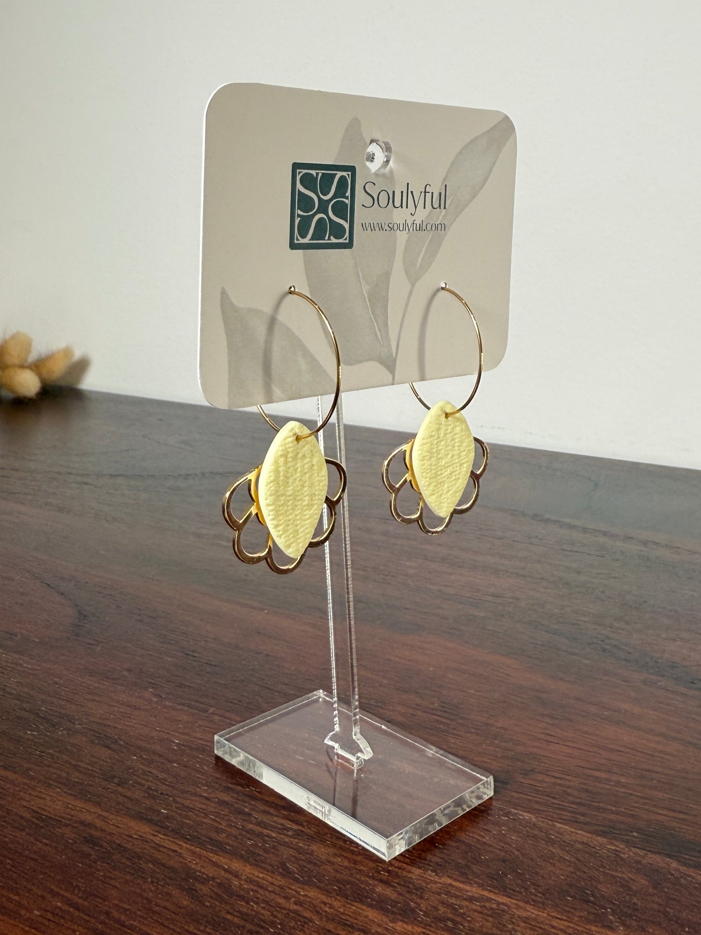 Creolen 18K vergoldet "Butteryellow Fan"