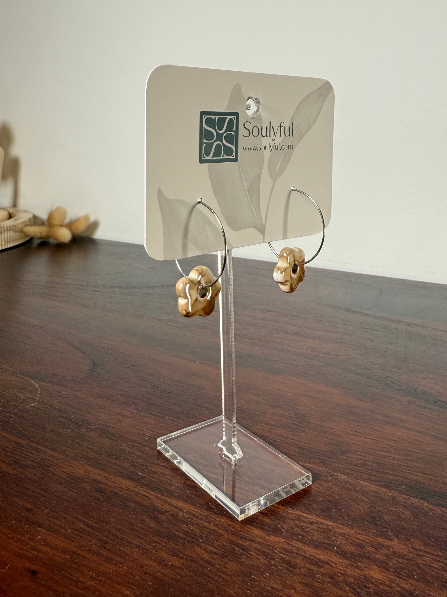 Creolen Chirurgischer Edelstahl "Ceramic Flower Beige"