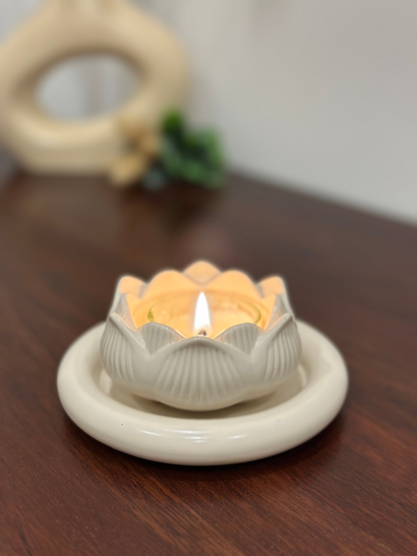 Teelichthalter "Lotus" - in verschiedenen Farben erhältlich