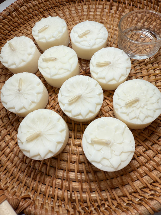 Rapswachs Teelichter Box - 10er Set + 1 Glasteelichthalter