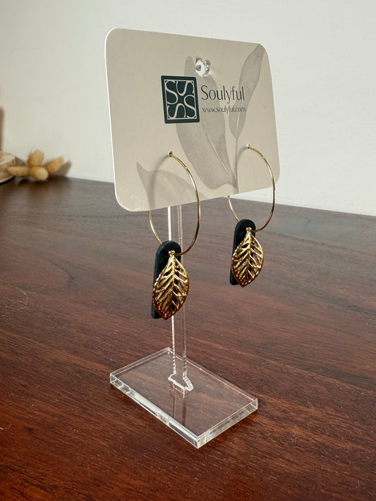 Creolen 18K vergoldet "Black Velvet Leaf"