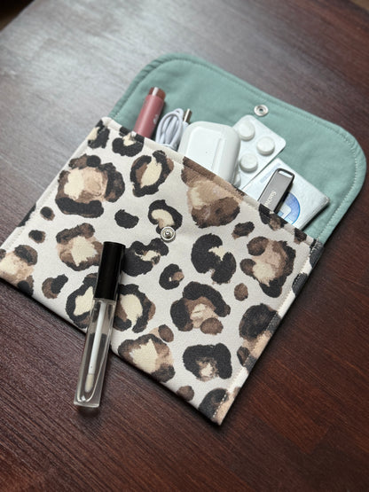 Soulyful Soft Pouch - "Small Pouch Leo Beige"