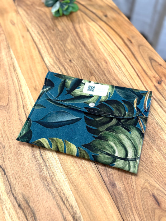 Soulyful Soft Pouch - "Small Pouch Botanical"