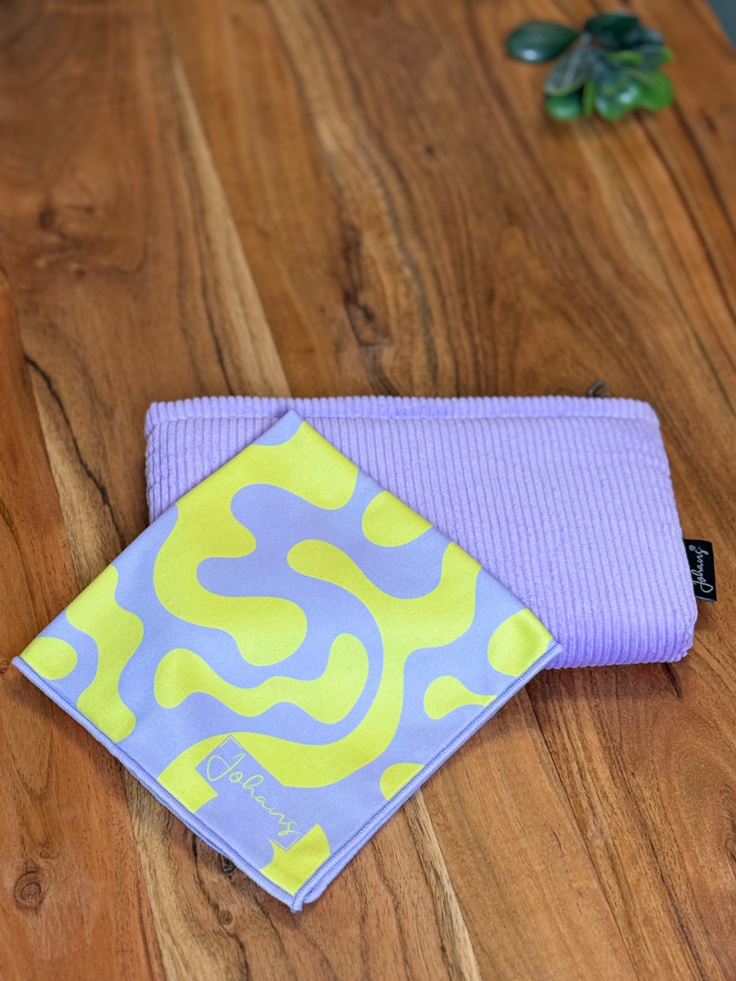 Flieder Bundle – Tuch & Etui im Set | Johans®