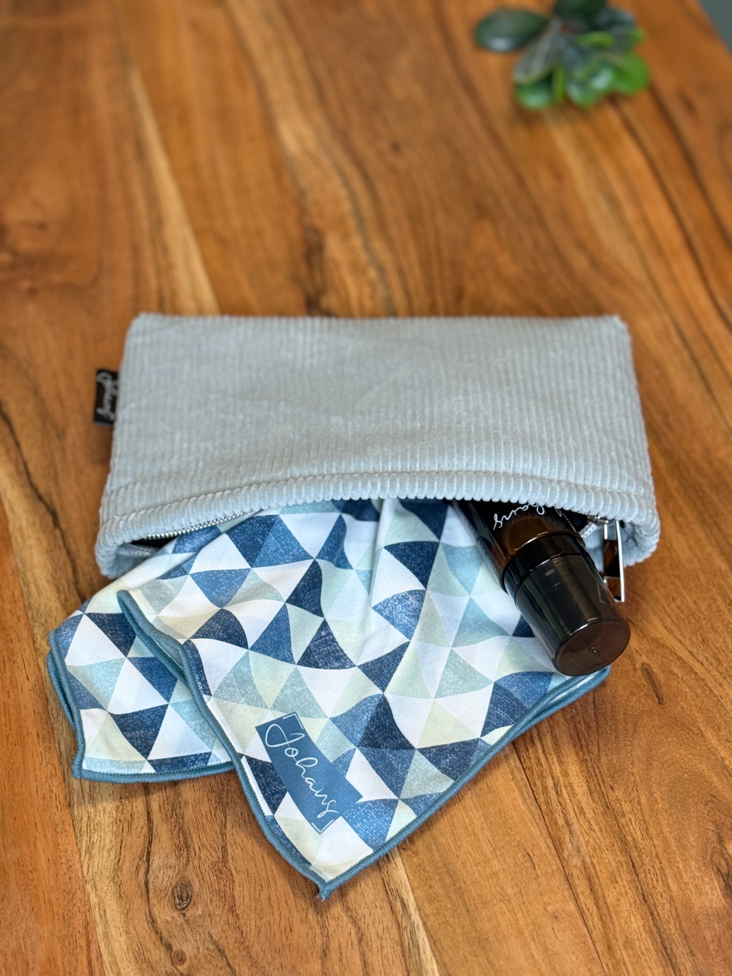 Kaleido Bundle – Tuch & Etui im Set | Johans®