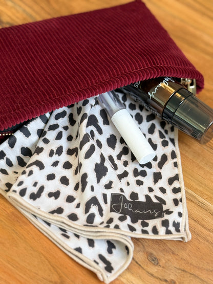 Leo Chic Bundle – Tuch & Etui im Set | Johans®
