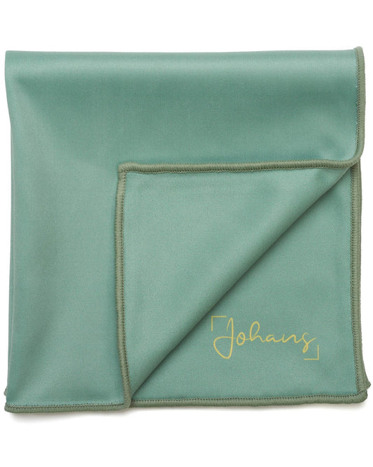 Johans® Mikrofasertuch "Salbeigrün" - Stilvolle Reinigung für Brille & Display